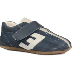 En fant babysko^Børn Dreng|Dreng